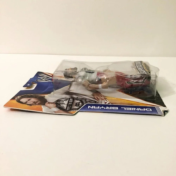 WWE 2014 Daniel Bryan Superstar Mattel Action Figure  Damaged Box - Picture 9 of 16